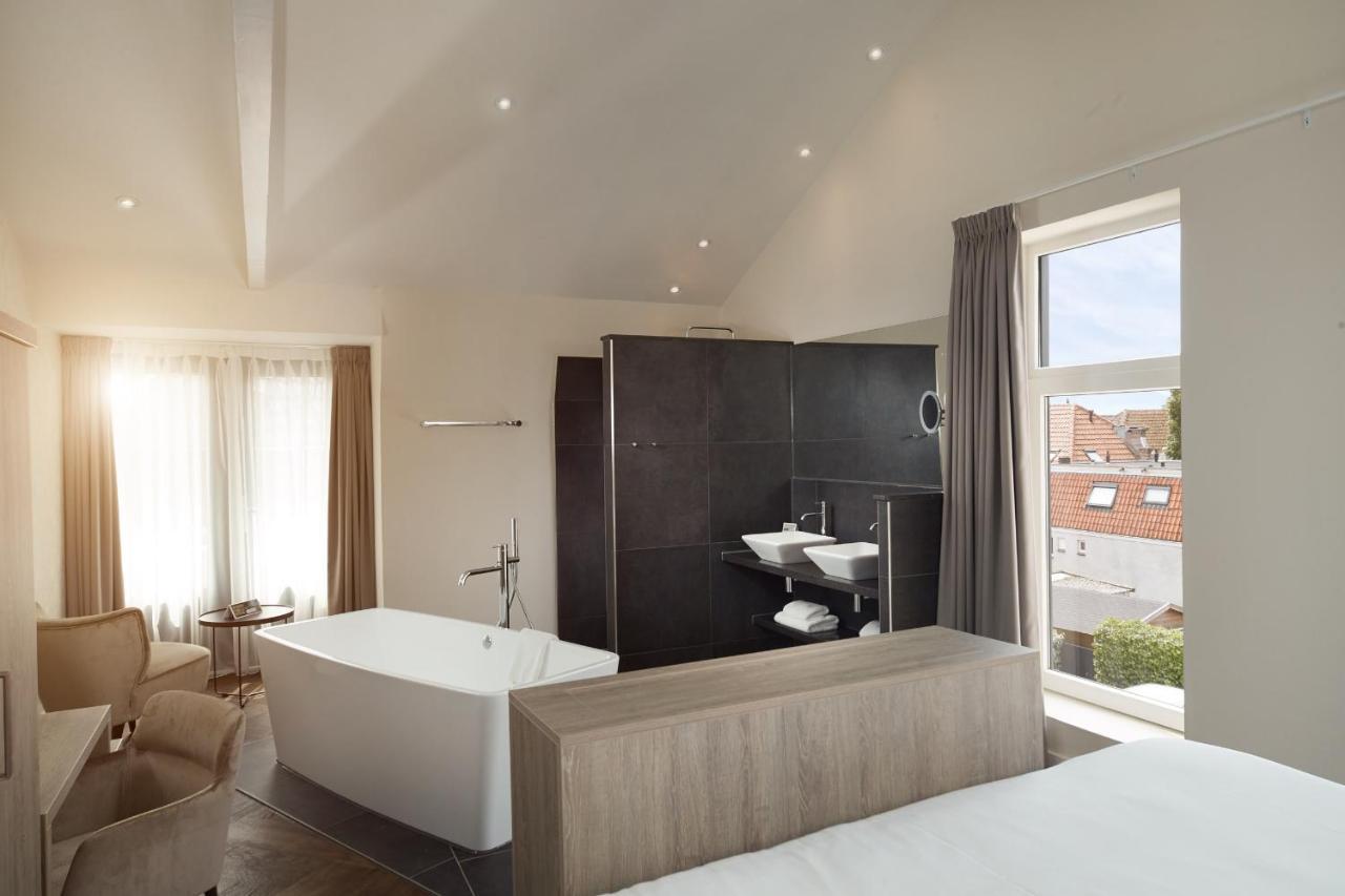 Hotel De Lindeboom Den Burg Εξωτερικό φωτογραφία